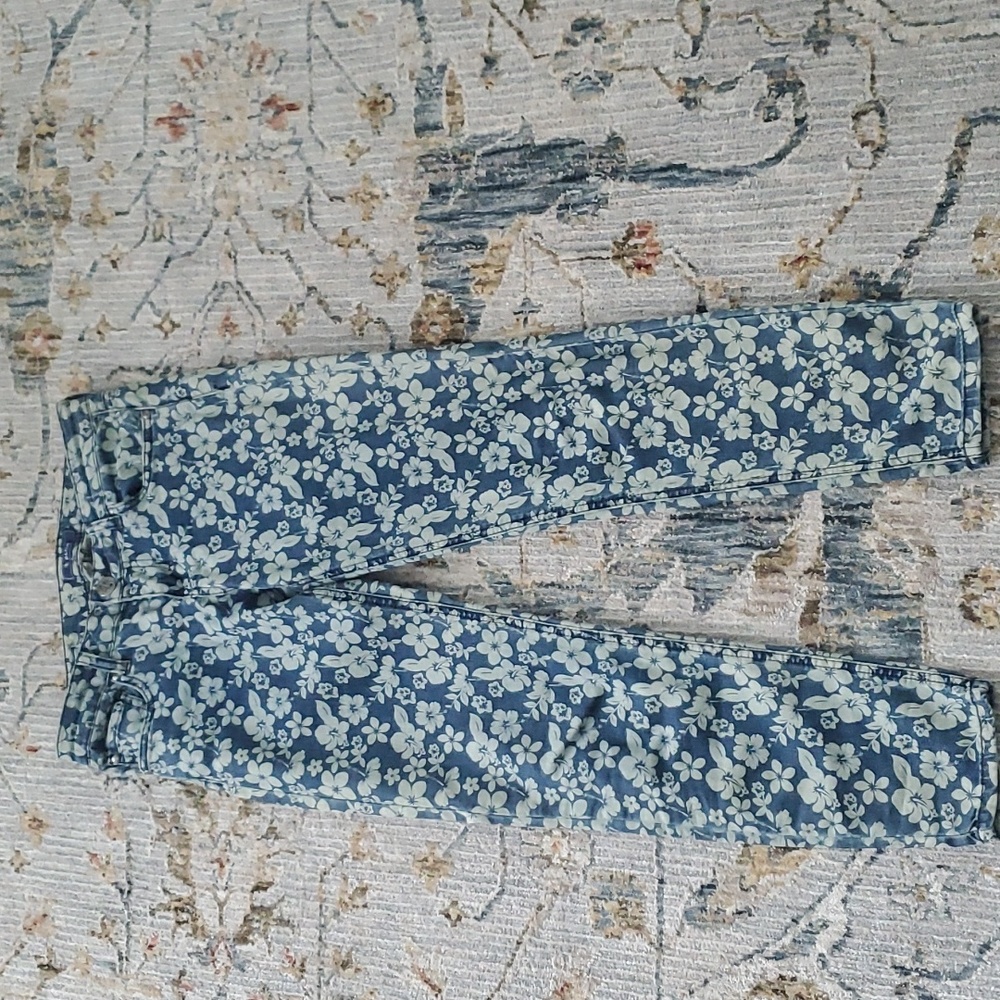 Floral printed stretch skinny jeans